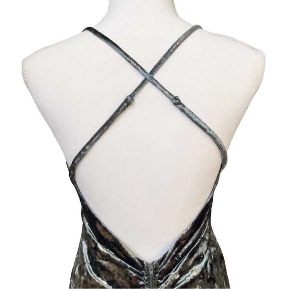 Silver Crushed Velvet Formal NYE Cocktail Party Long Dress Open Back Size 7 NWT - Picture 6 of 15